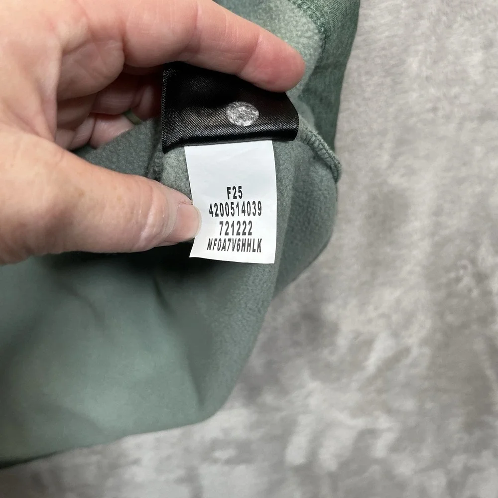 The North Face Men's XL Pioneer Peak Quarter‎ Zip Outdoors